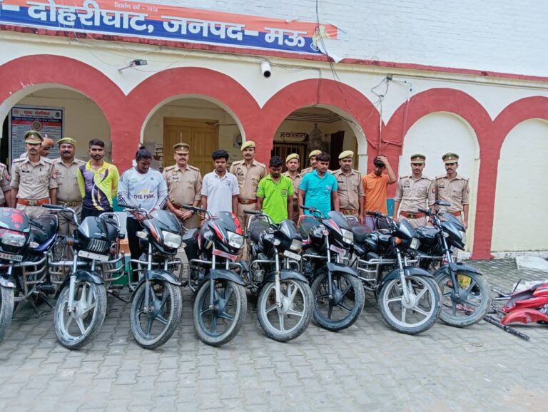 चोरी की 10 बाइक के साथ शातिर चोर गिरफ्तार