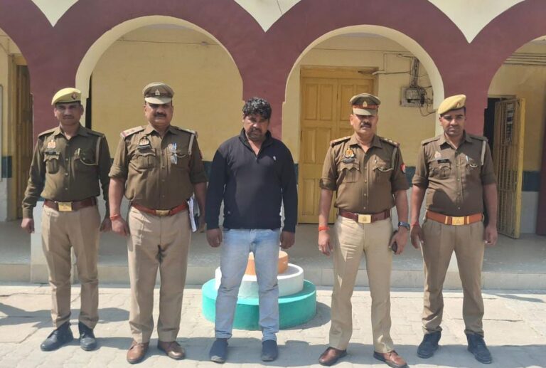 25 हजार इनामी शातिर जालसाज फखरुद्दीन को पुलिस ने किया गिरफ्तार गिरफ्तार