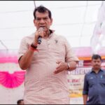 बाढ़ में घिरे गांवों के बीच पहुंचे मंत्री ए.के. शर्मा, पीड़ितों के बीच बांटी राहत सामग्री